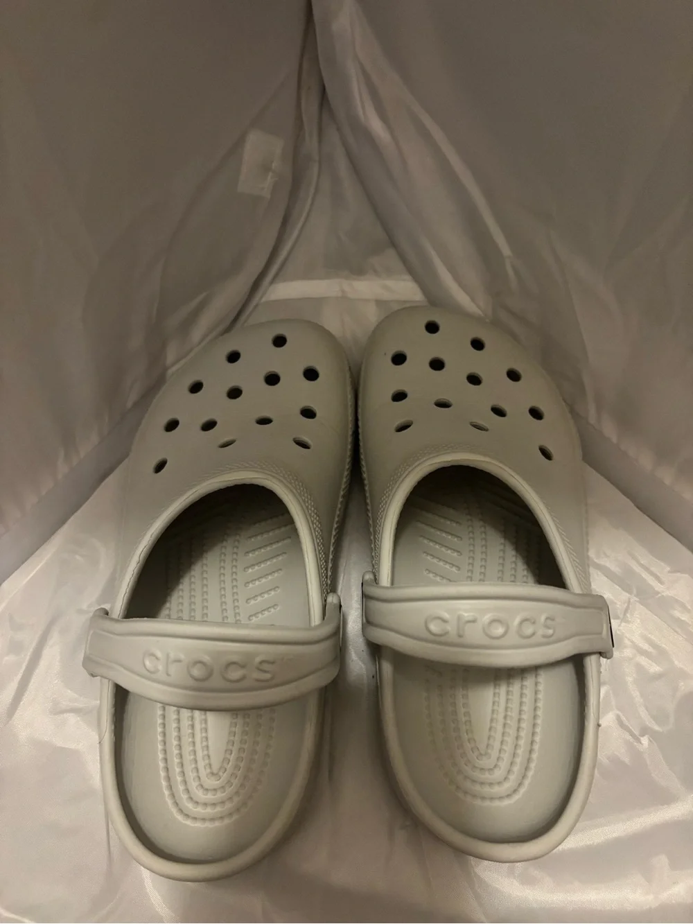 CROCS Kids Classic Clog in Light Gray